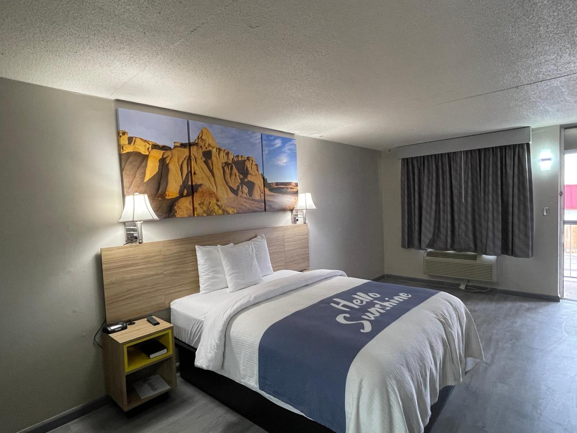 Days Inn By Wyndham Salina South Dış mekan fotoğraf
